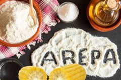 Comida Típica de Venezuela - Ingredientes Para Arepa de Maíz