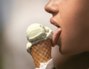 Como Hacer Postres Fáciles - Chupando un Helado